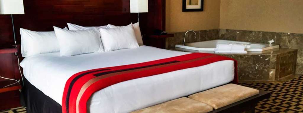 Cactus Petes Resort & Horseshu Hotel Jackpot Phòng bức ảnh